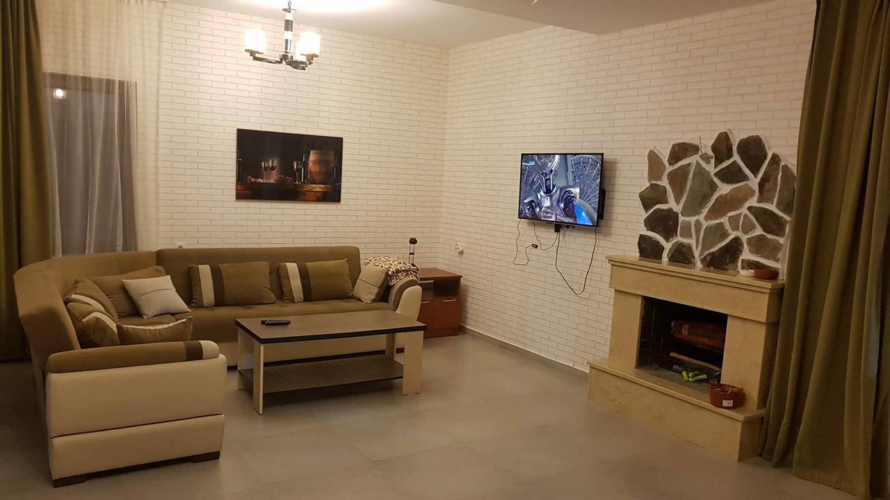 Villa In Mountains 巴库里阿尼 外观 照片